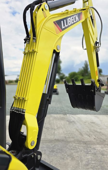 Miniexcavator Lubeck W270 motor Yanmar- Garantie 2 ani-
