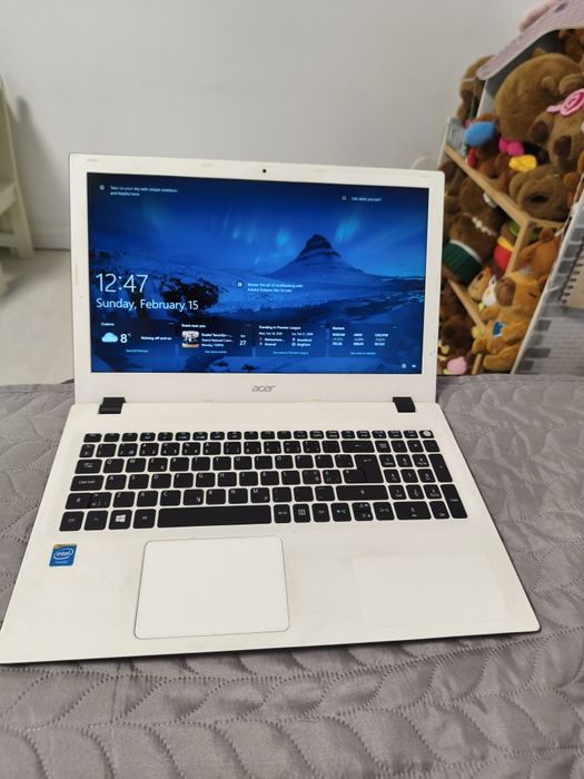 Laptop nou gaming  Acer i5 Ram 8Gb video 4Gb ssd Win 10 office ROBLOX