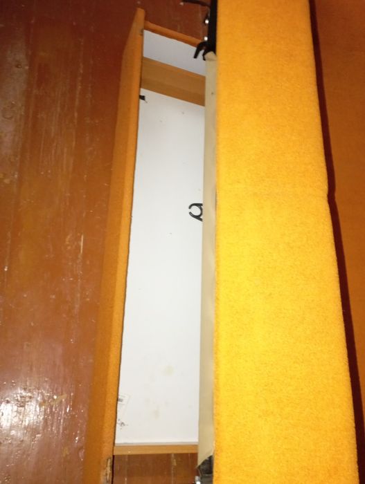 Диван раскладной.с системой хранения