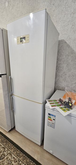 Продам холодильник LG
