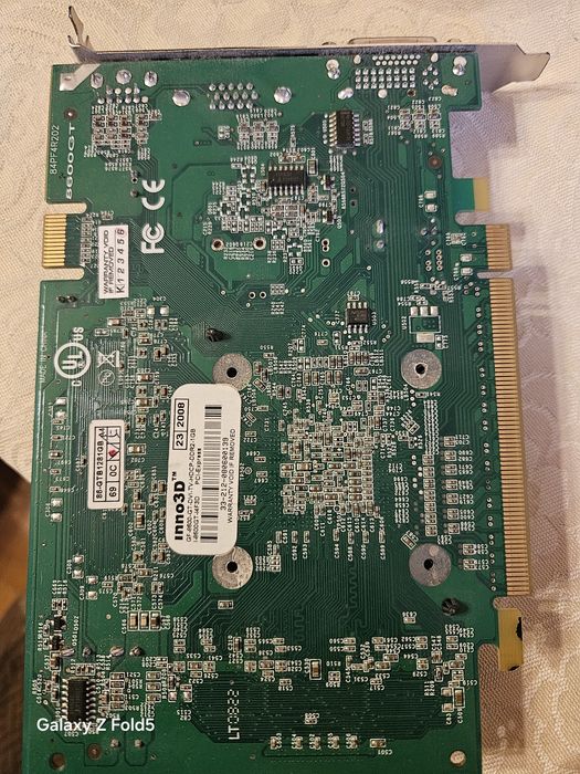 Inno3D GeForce 8600 GT на 1 ГБ DDR2