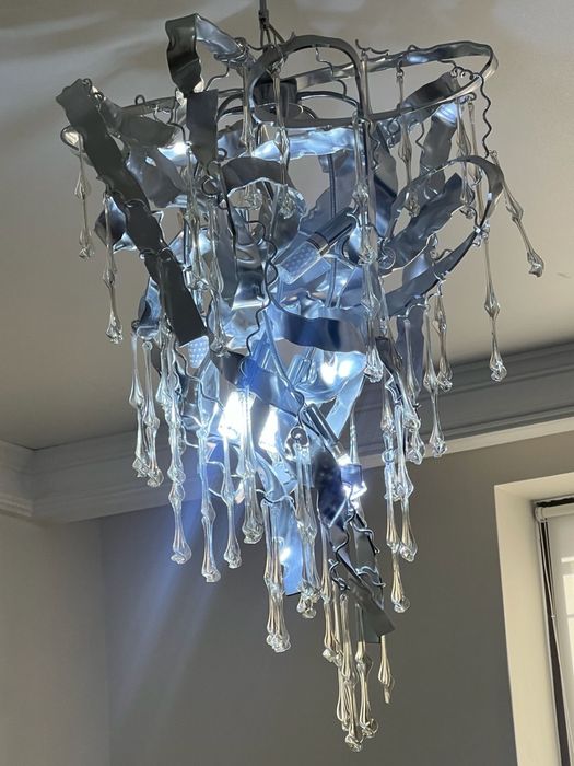 Люстра каждая по 5 тыс    .