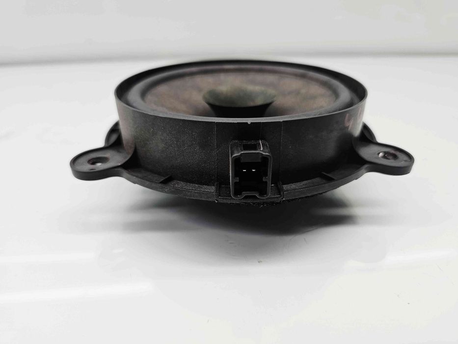 Boxa dreapta spate Dacia Sandero 2 [Fabr 2012-prezent] 281444271R