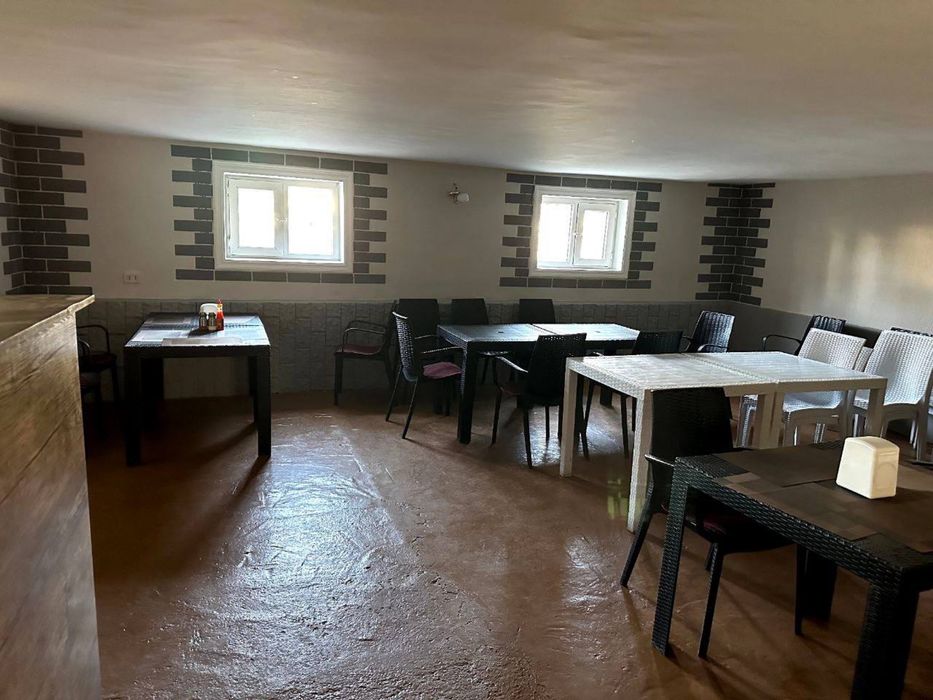 Срочно сотлади байткургон гожа махала йол юзида 7 сотик+3 сотик обхват