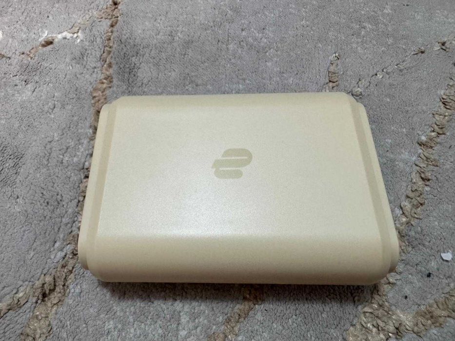 Router PORTABIL ExpressVPN Aircove Go VPN integrat (alimentare USB-C)