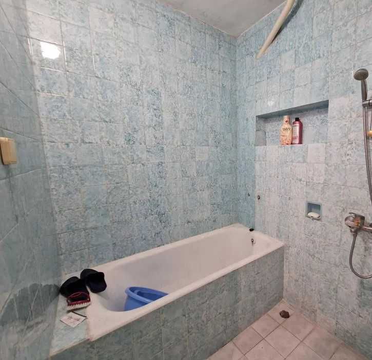 Продава се Етаж от къща в Асеновград - 122 кв.м за 689 €/кв.м - Снимка #19