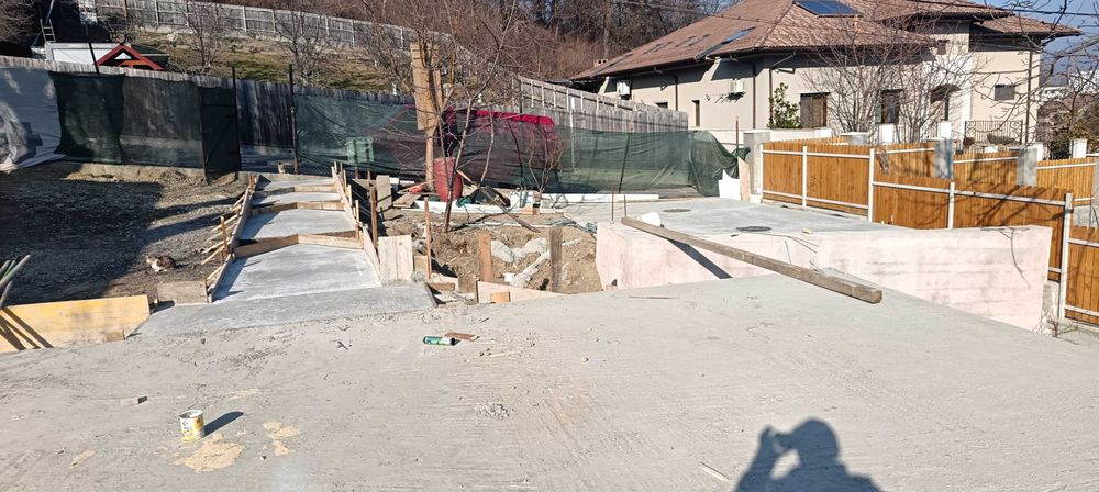 Teren intravilan  aproape de centrul orasului , - Vedere 5