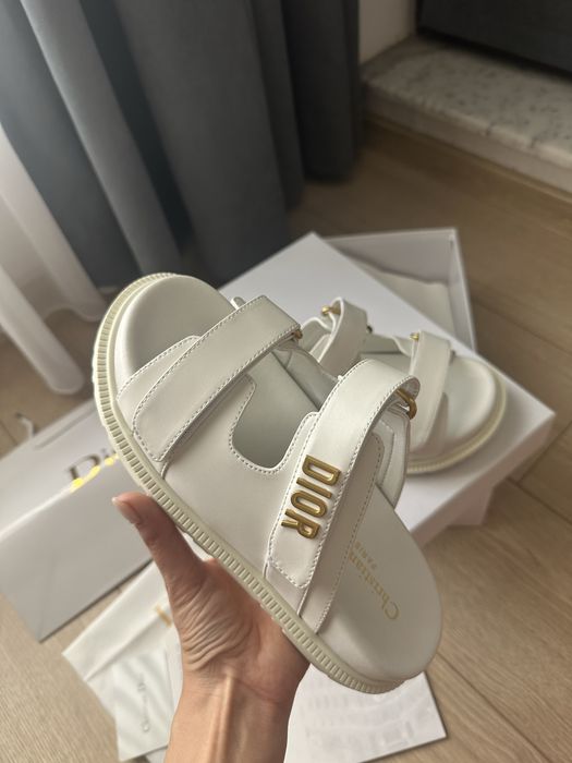 Дамски чехли Dior