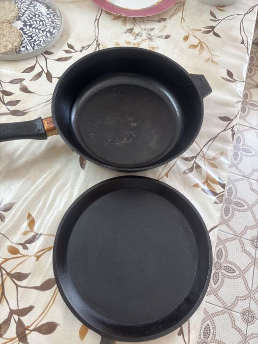 Продам сковороды чугун новые