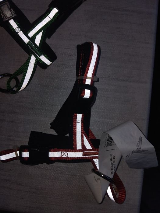 Каишка за куче със светлоотразител . 100 бр