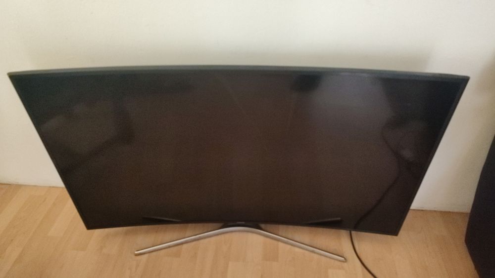 Televizor Curbat Samsung Smart TV 4K 55 inch UE55MU6279 - PENTRU PIESE (Display spart)