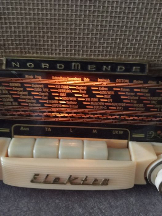 Radio Nordmende Electra 57