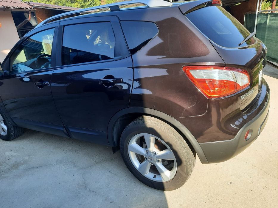 Nissan Qashqai Tekna 2.0 150 cp 4x4 Panoramic Inmatriculat