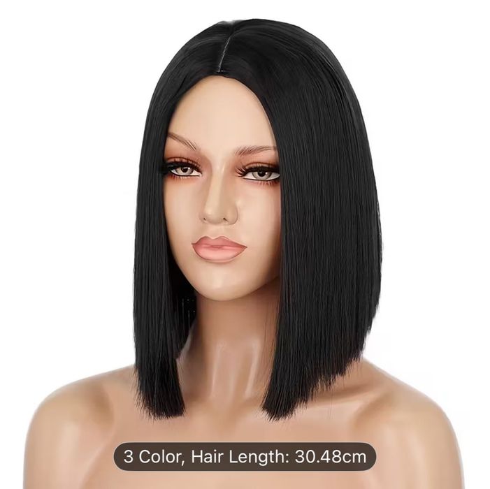 Къса черна перука