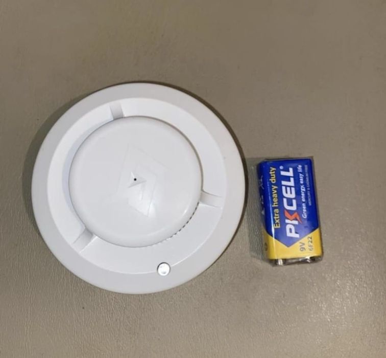 Продам пожарный дымовой извещатель