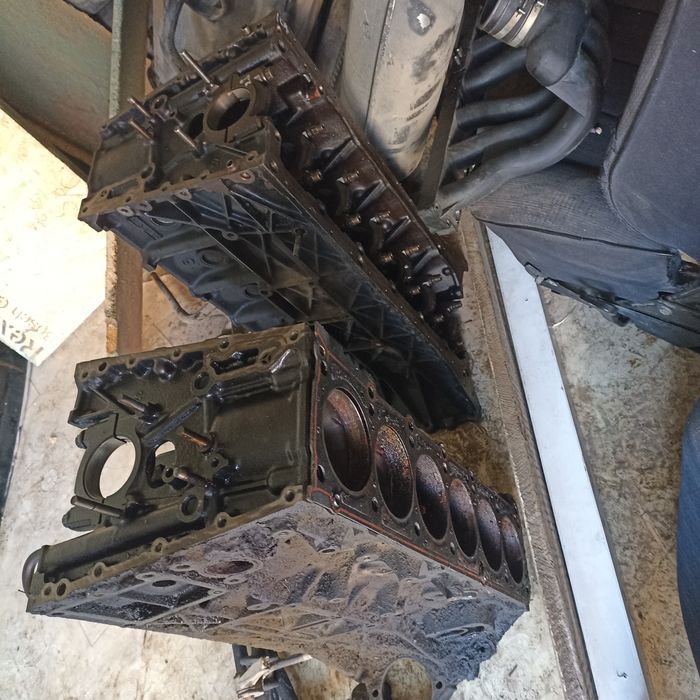 БЛОК И Коленвал МЕРС 124 М104