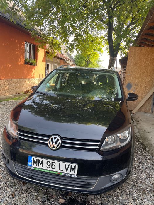 Mașină VW Touran 2012
