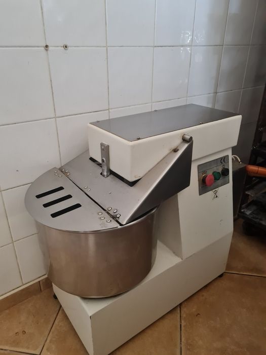 Пекарна Под Наем