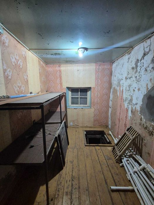 Продам 4 комн дом в соцгороде