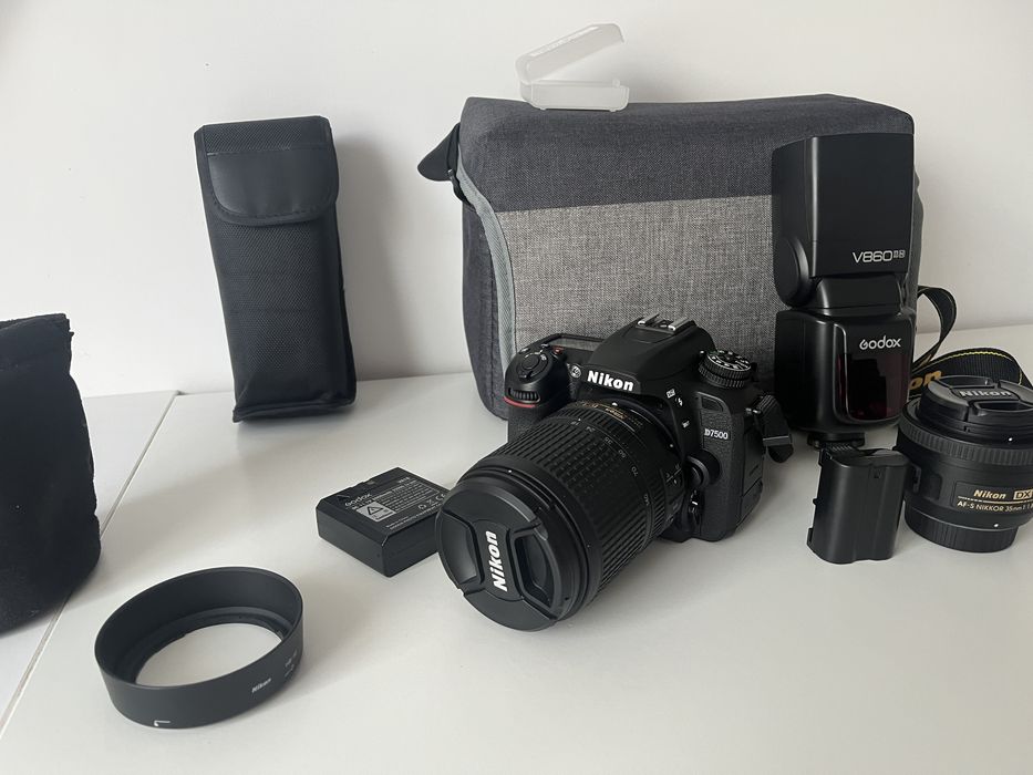 Nikon 7500 pachet.