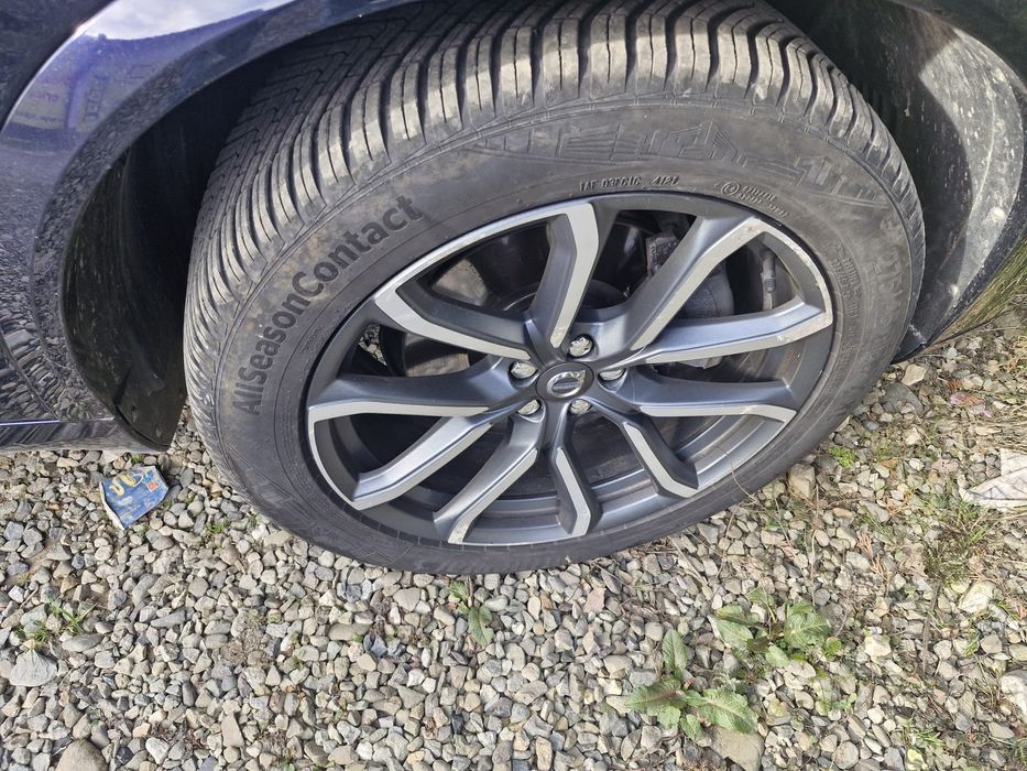 Volvo xc 90 d5 awd 235 cp