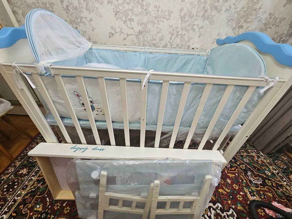 Детский кровать с люлкой