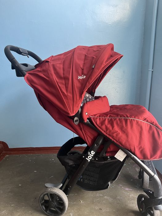 Детская каляска 6 кг