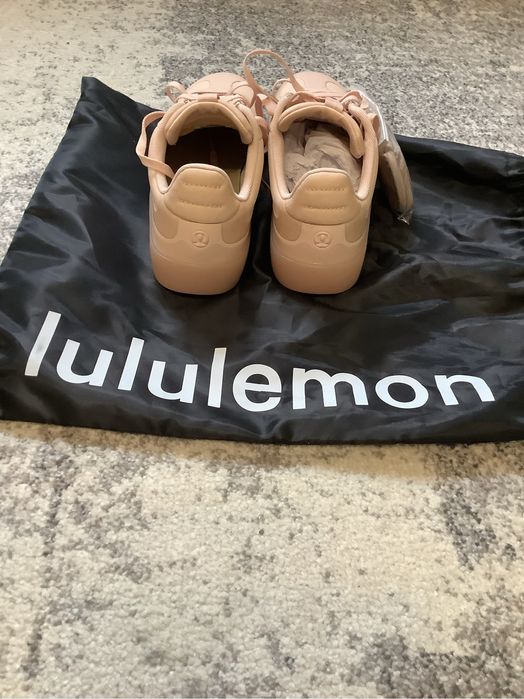 Adidasi dama LuLulemon 41 noi
