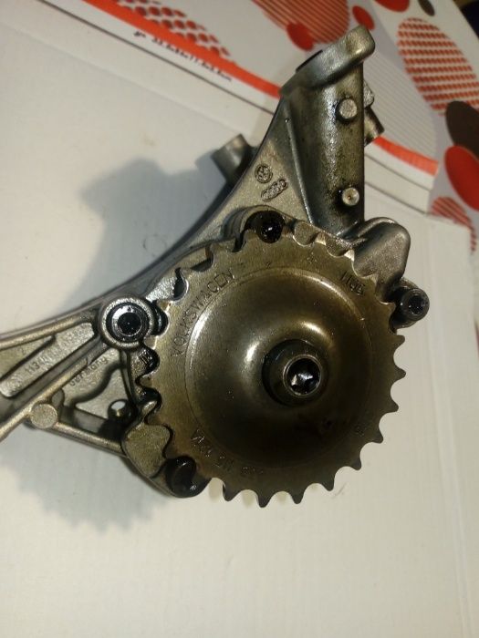 Маслена помпа за Шкода Октавия 2006 г.