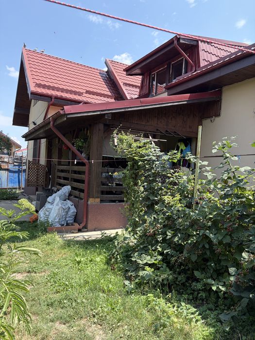 Casă individuală P+M cu teren de 4.800 mp, livadă și anexe – Corbeanca, comuna Vânătorii Mici, jud. Giurgiu