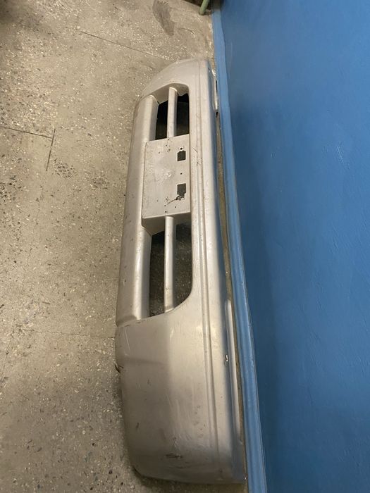 Бампер  прадо 90