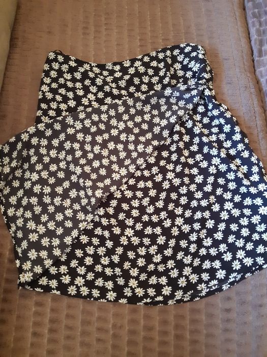 Дамски дрехи пола