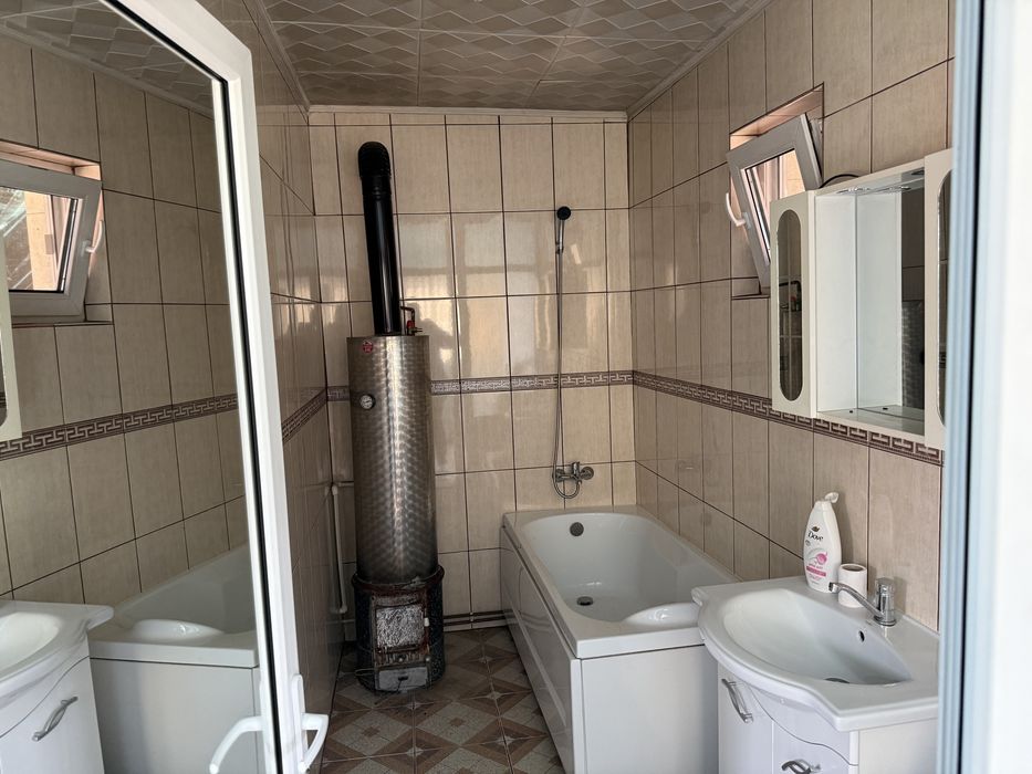 Casa in Comisani solida
