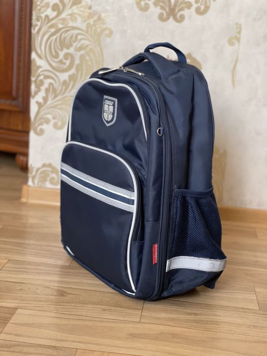 Школьный рюкзак