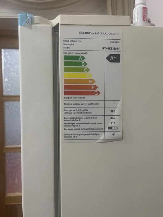 Samsung xoladilnik srochna sotiladi