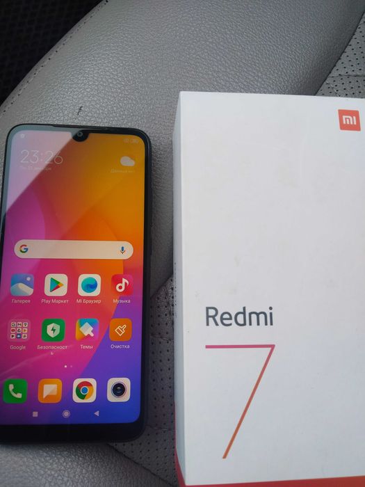 Telefon sotiladi Redmi 7