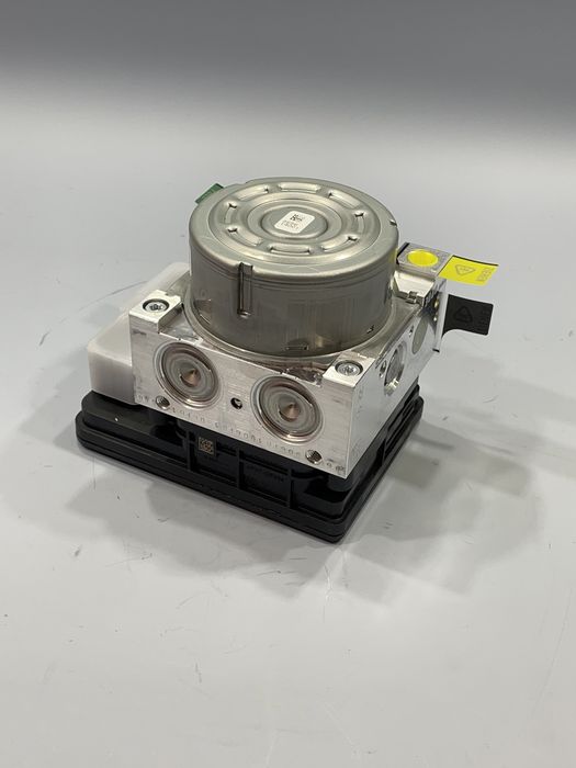 Pompa ABS Citroën Peugeot 208 2008 9822654880