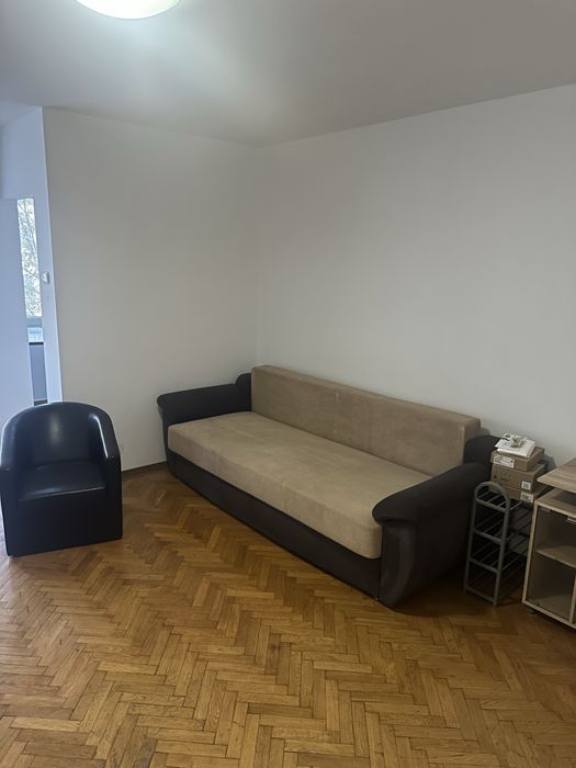 Inchiriez garsoniera Vatra Luminoasa direct proprietar