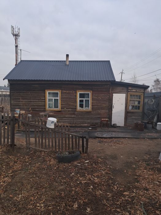 Продам дом. В районе Лесозавод.