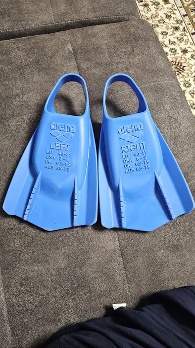 Продам Ласты Arena