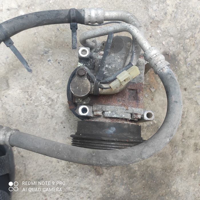 Продам компрессор на Мазда 626 птичка и кронус