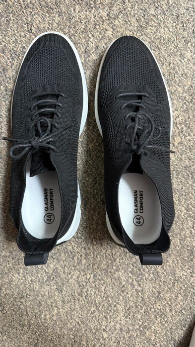 Кросовки новые продам