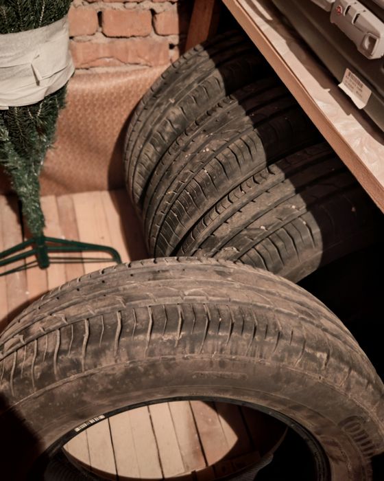 Продам шины Continental