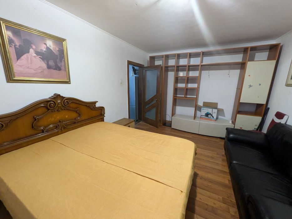 apartament de inchiriat