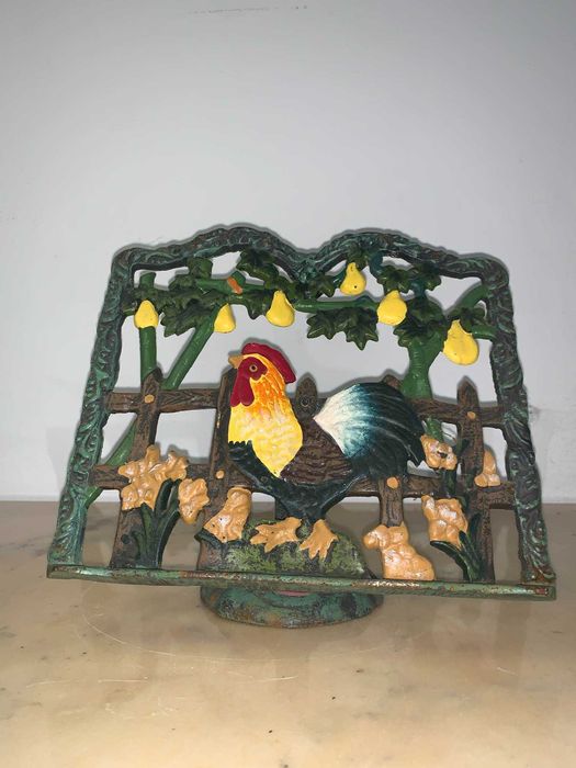 Suport de carti    .