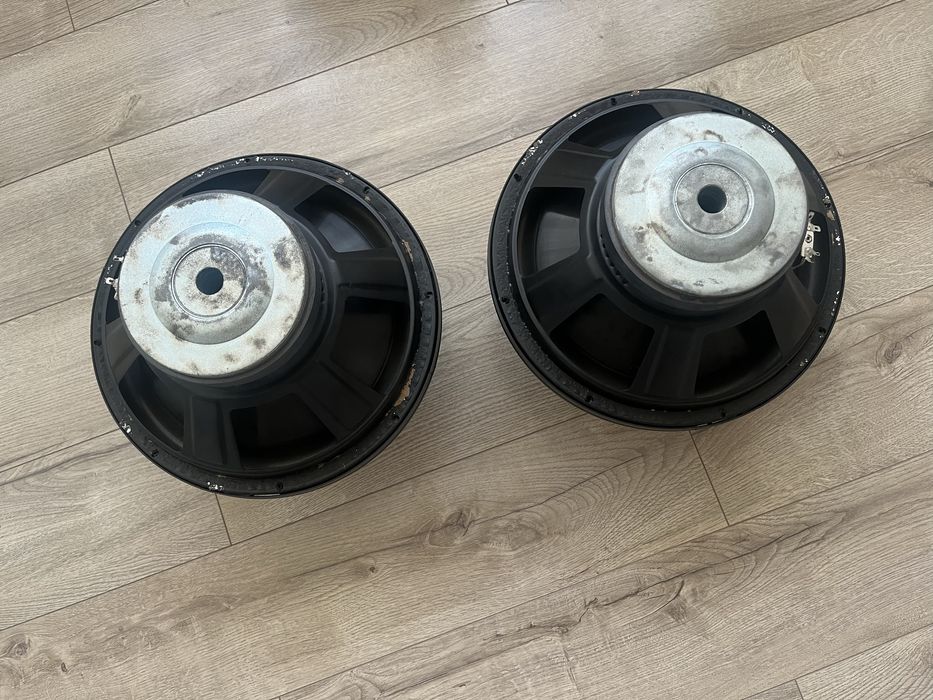 Difuzor Subwoofer Auto 30 CM 12 Inch 250W