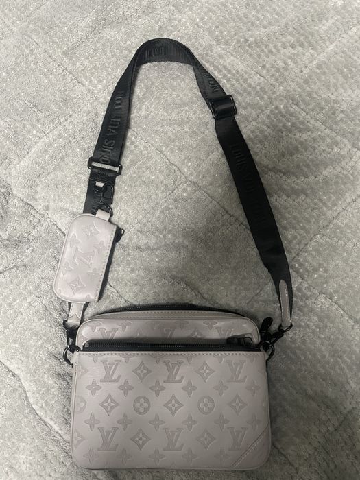 Louis Vuitton Trio Messenger Bag