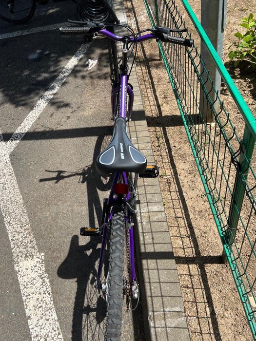Bicicleta dama mov