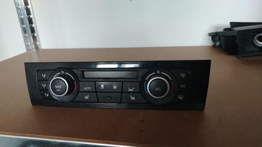 Управление климатик ( климатроник) БМВ Х1 Е84 / BMW X1 E84