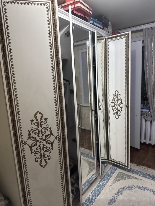 Шкаф продаю 150 тыс